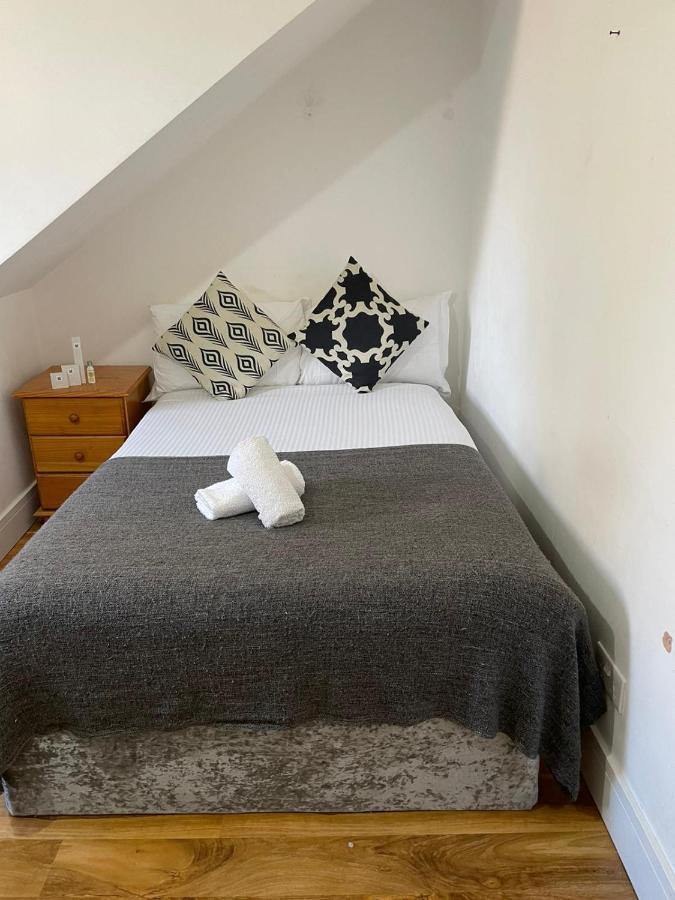 Sw16 Norbury Guesthouse Londres Exterior foto